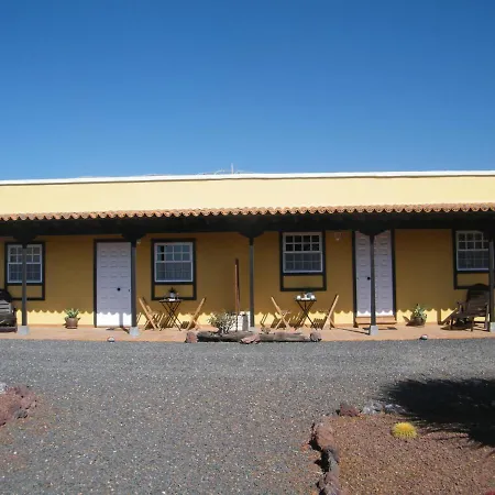 El Fielato Apartment